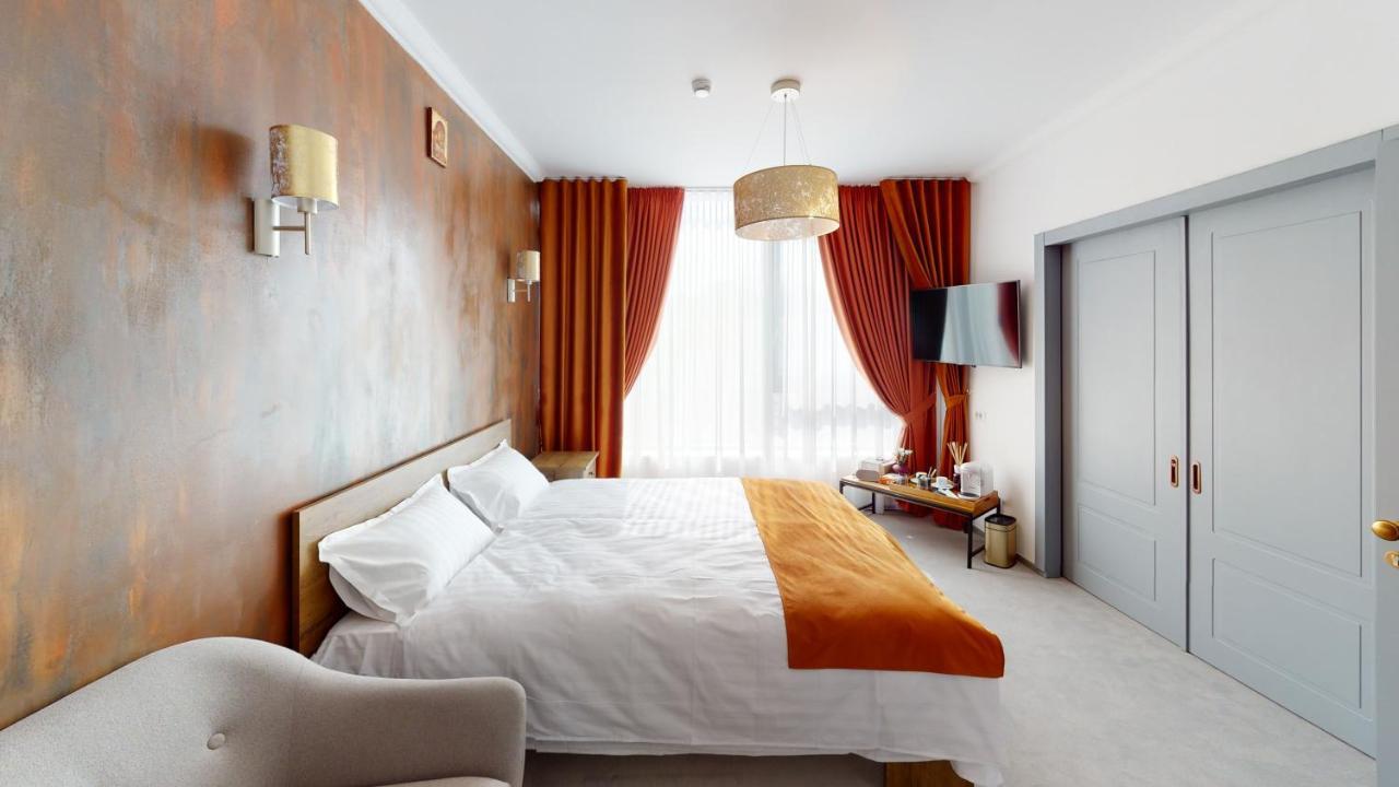 Hotel Angel Sofia Fălticeni Esterno foto