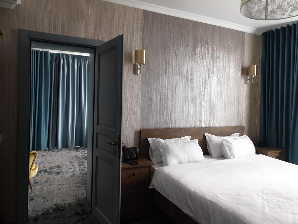 Hotel Angel Sofia Fălticeni Esterno foto